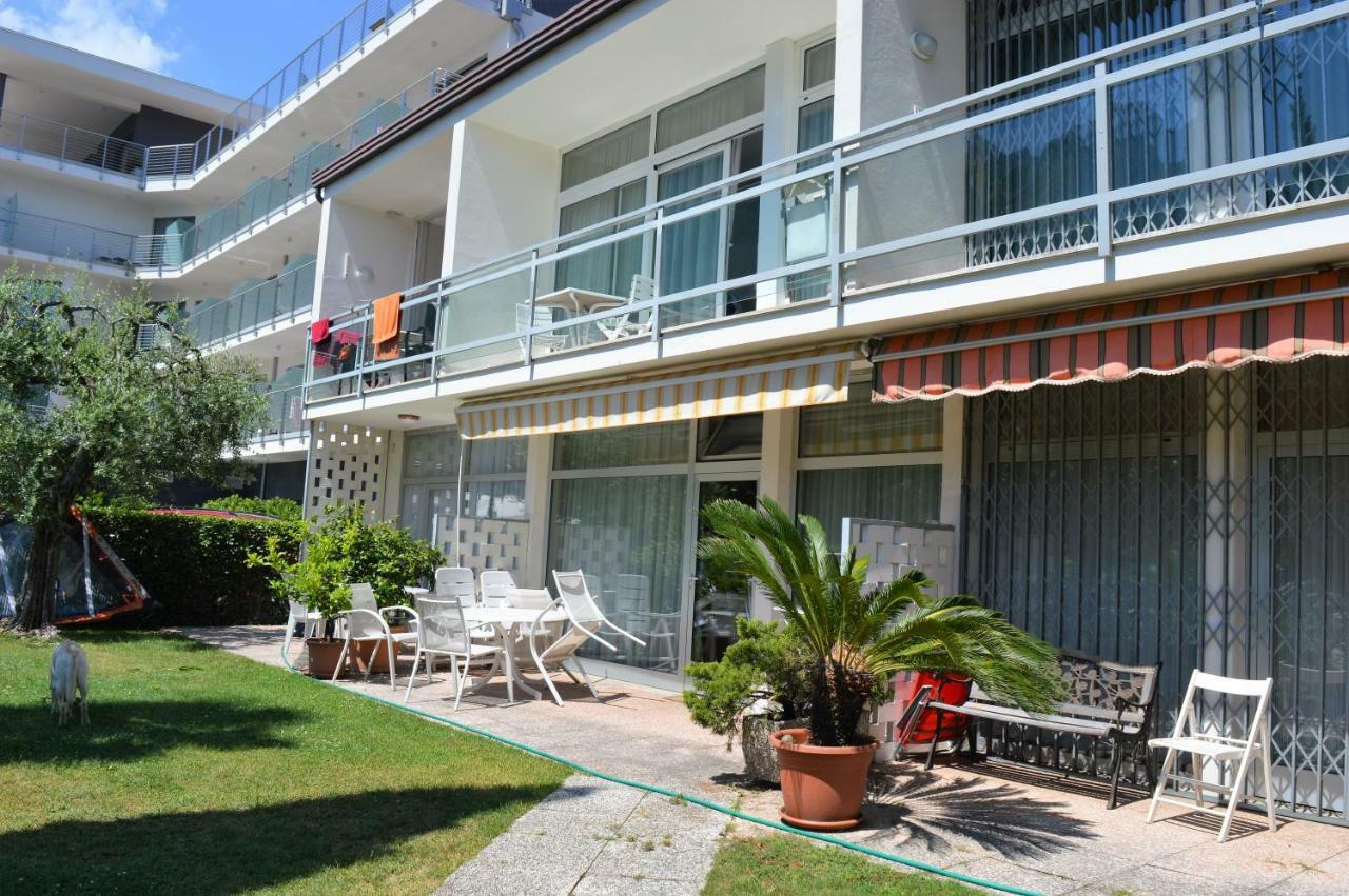 Appartement Lago Blu Рива-дель-Гарда Екстер'єр фото