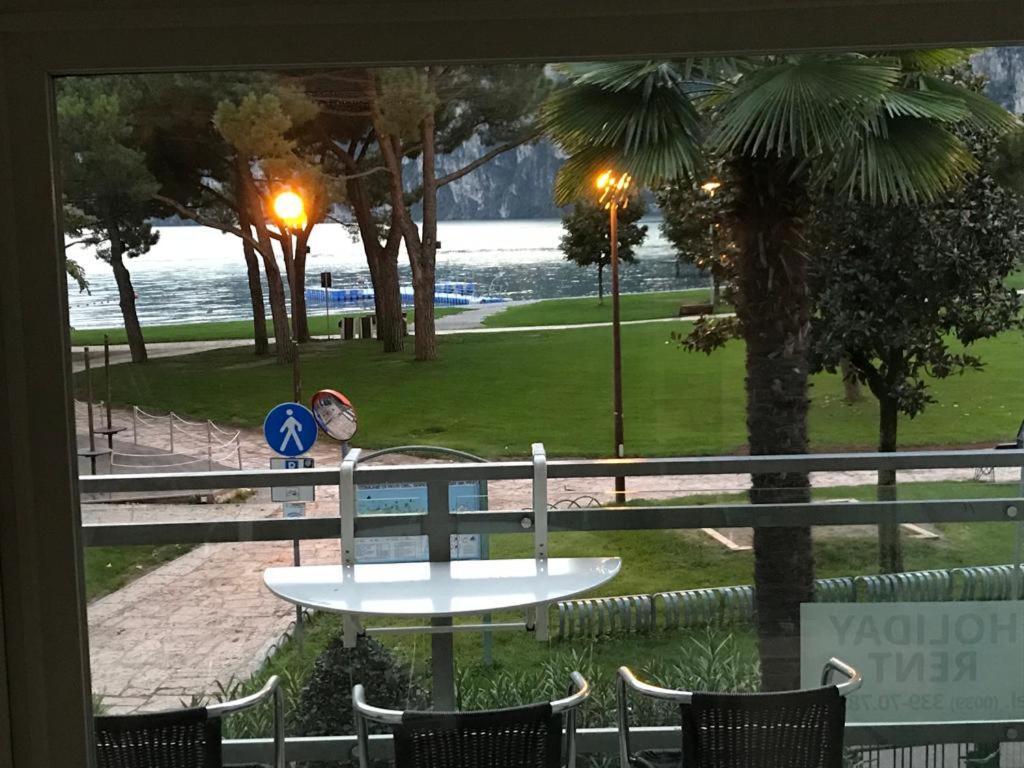 Appartement Lago Blu Рива-дель-Гарда Екстер'єр фото